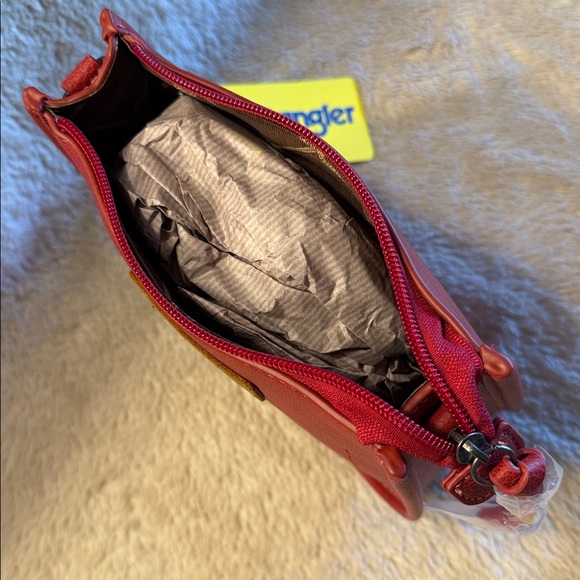 WRANGLER Montana West Shoulder/Crossbody Bag - Picture 7 of 14